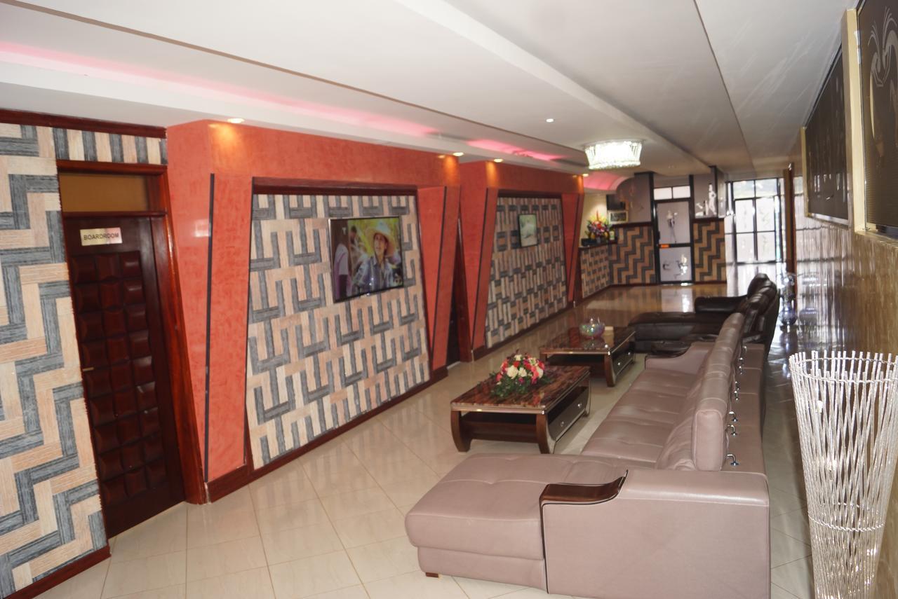 Hotel Ok Kampala Zewnętrze zdjęcie