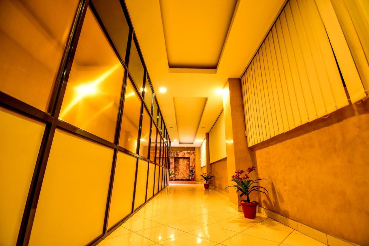 Hotel Ok Kampala Zewnętrze zdjęcie