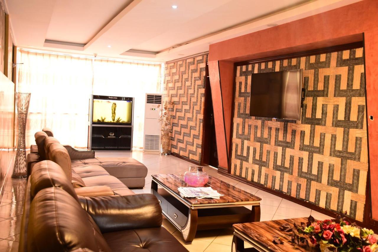 Hotel Ok Kampala Zewnętrze zdjęcie